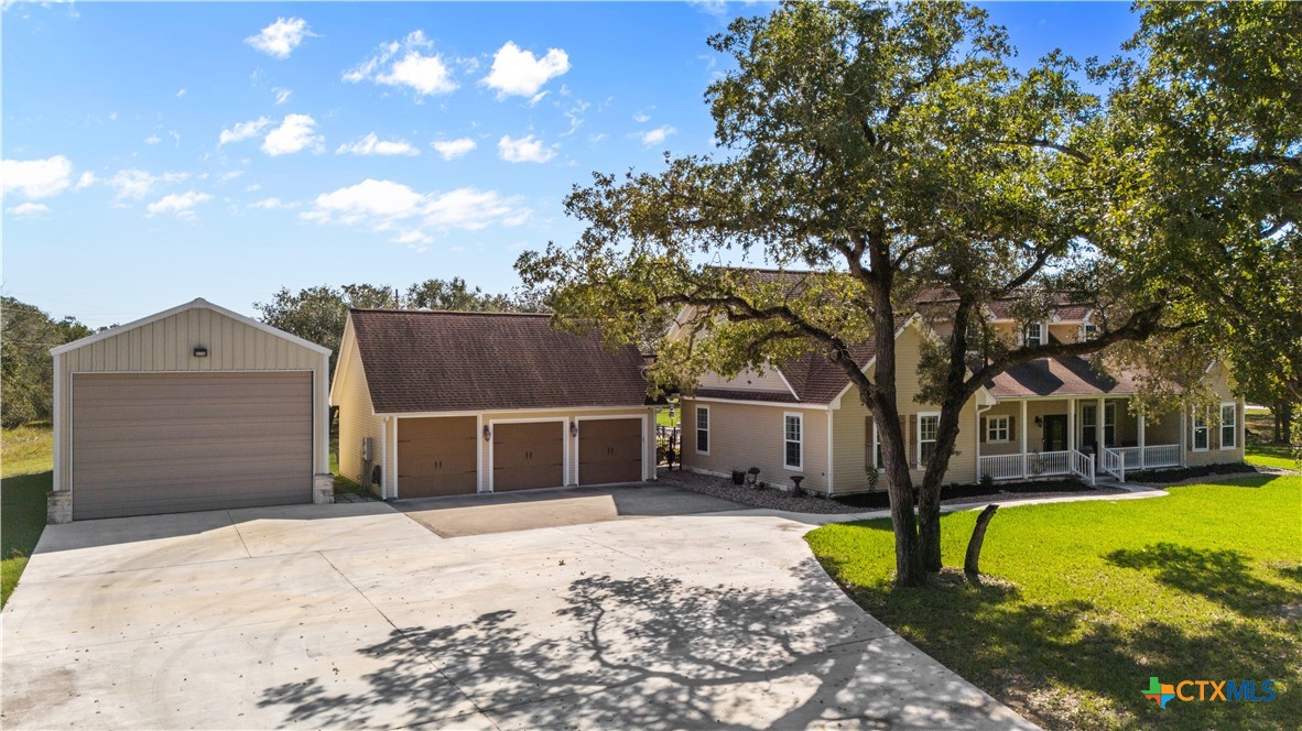 55 Post Oak Bend Property Photo 1