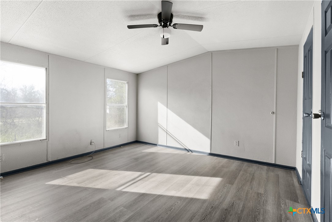 210 Latham Circle Property Photo 12
