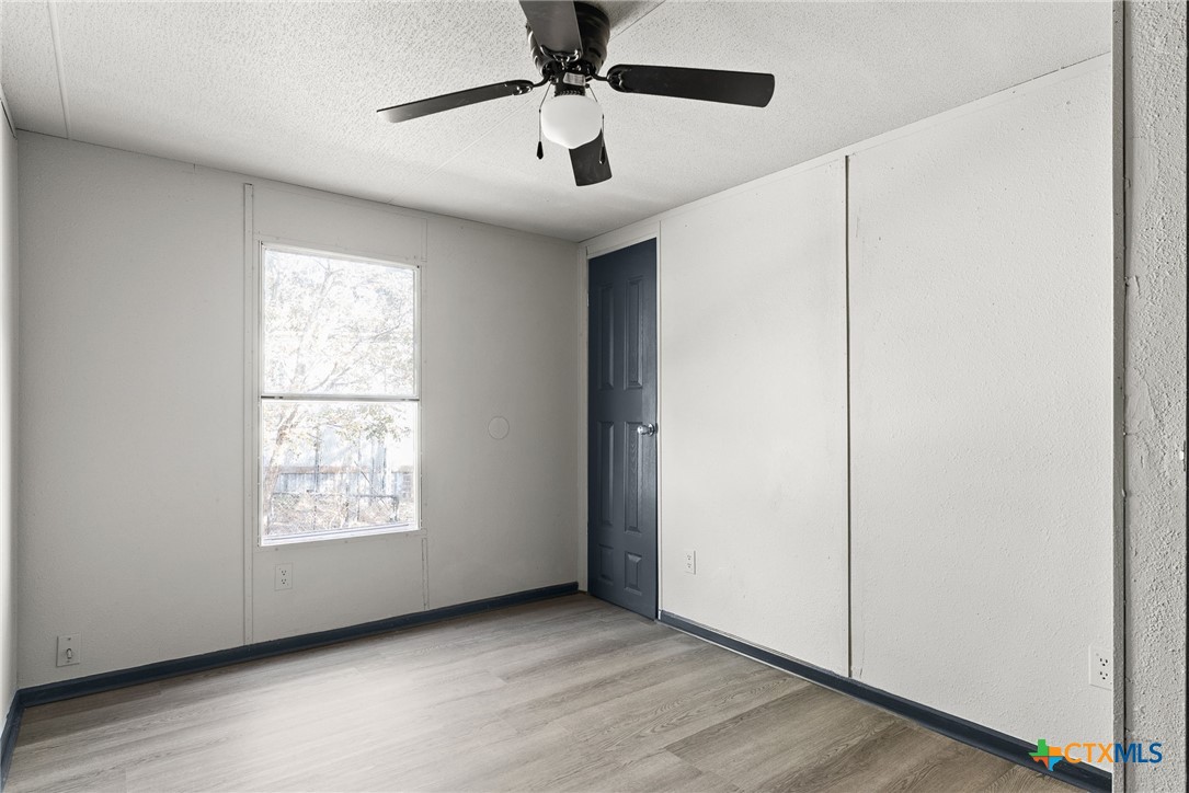 210 Latham Circle Property Photo 15