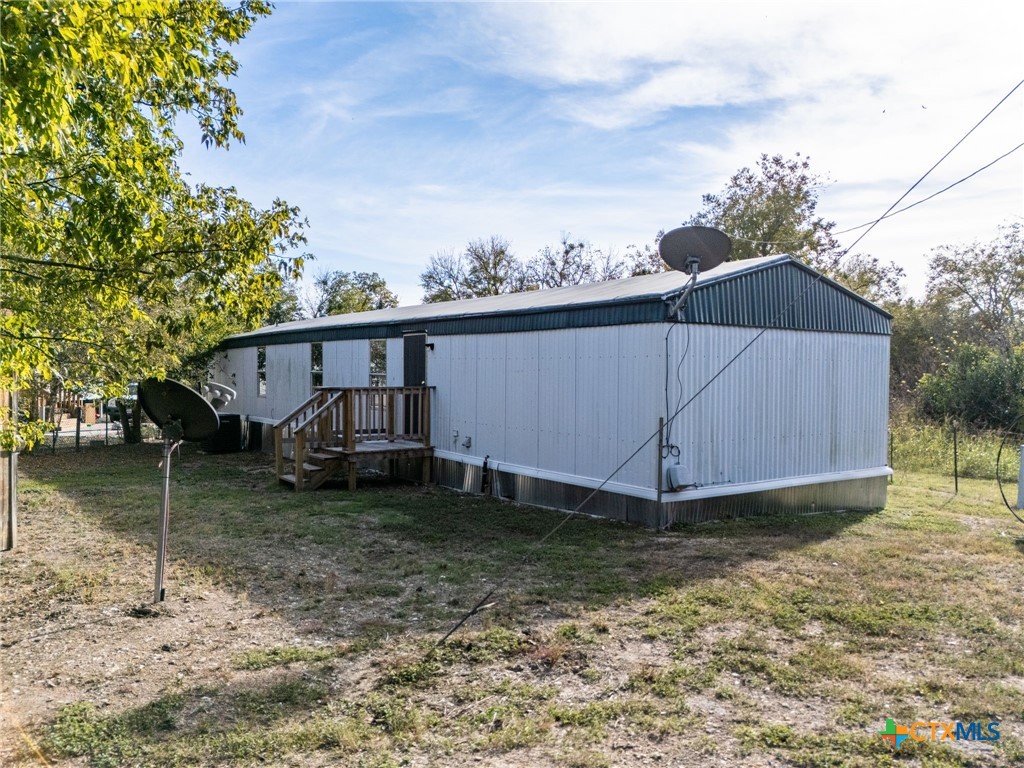 210 Latham Circle Property Photo 19