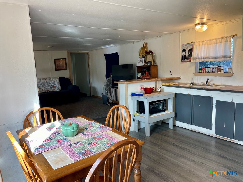 822 E Fannin Street Property Photo 10