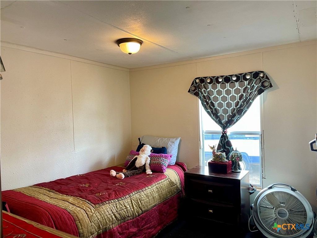 822 E Fannin Street Property Photo 13