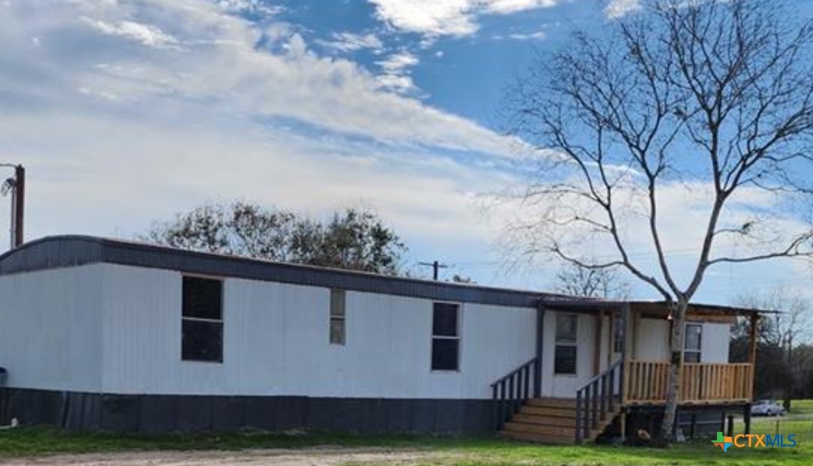822 E Fannin Street Property Photo 15