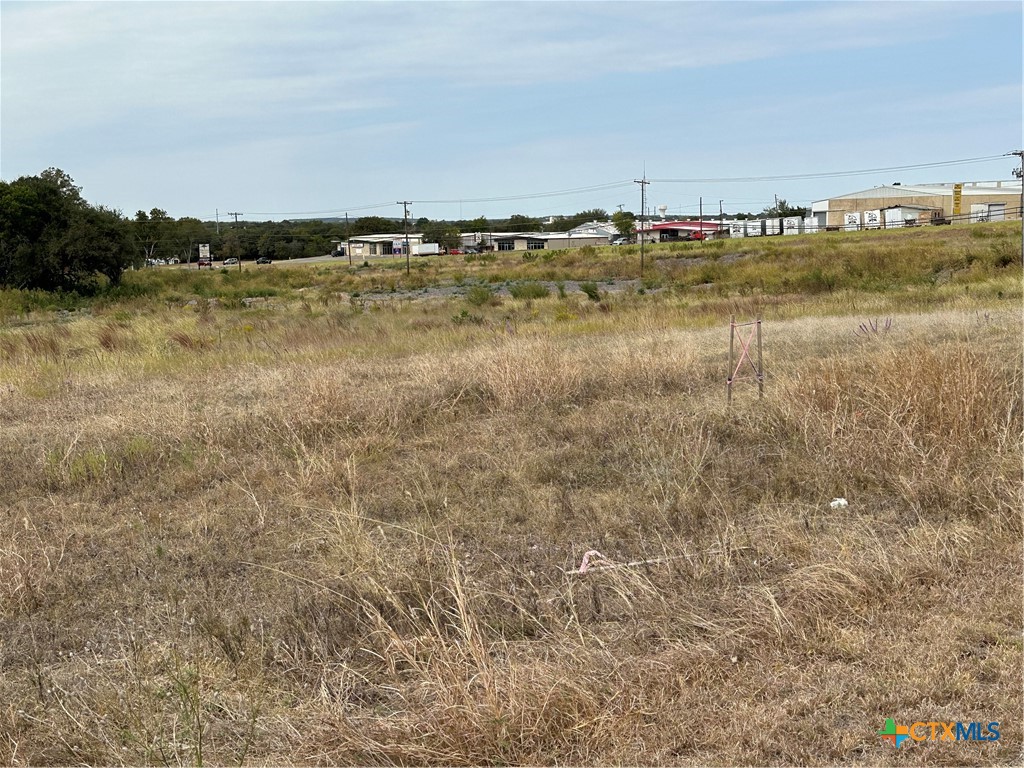 5310,5404, 5200 E Veterans Memorial Boulevard Property Photo 2