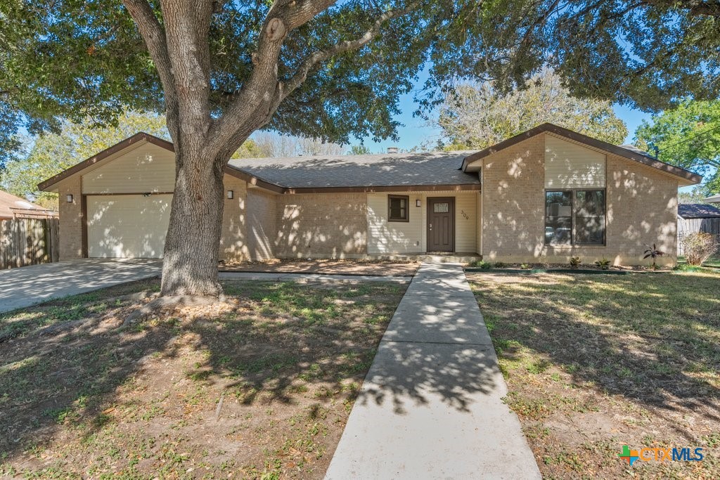 Long Creek High School Real Estate Listings Main Image
