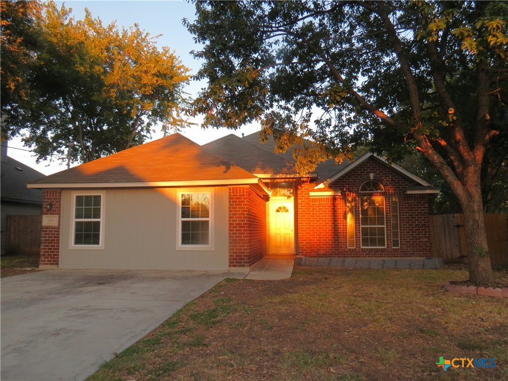 843 Hueco Drive Property Photo 1