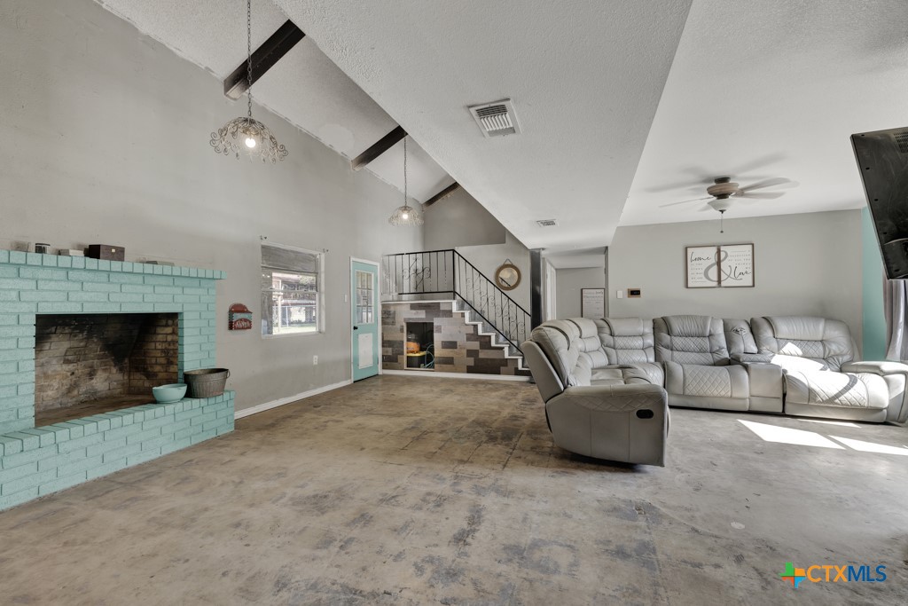 10 Cherry Hill Drive Property Photo 8