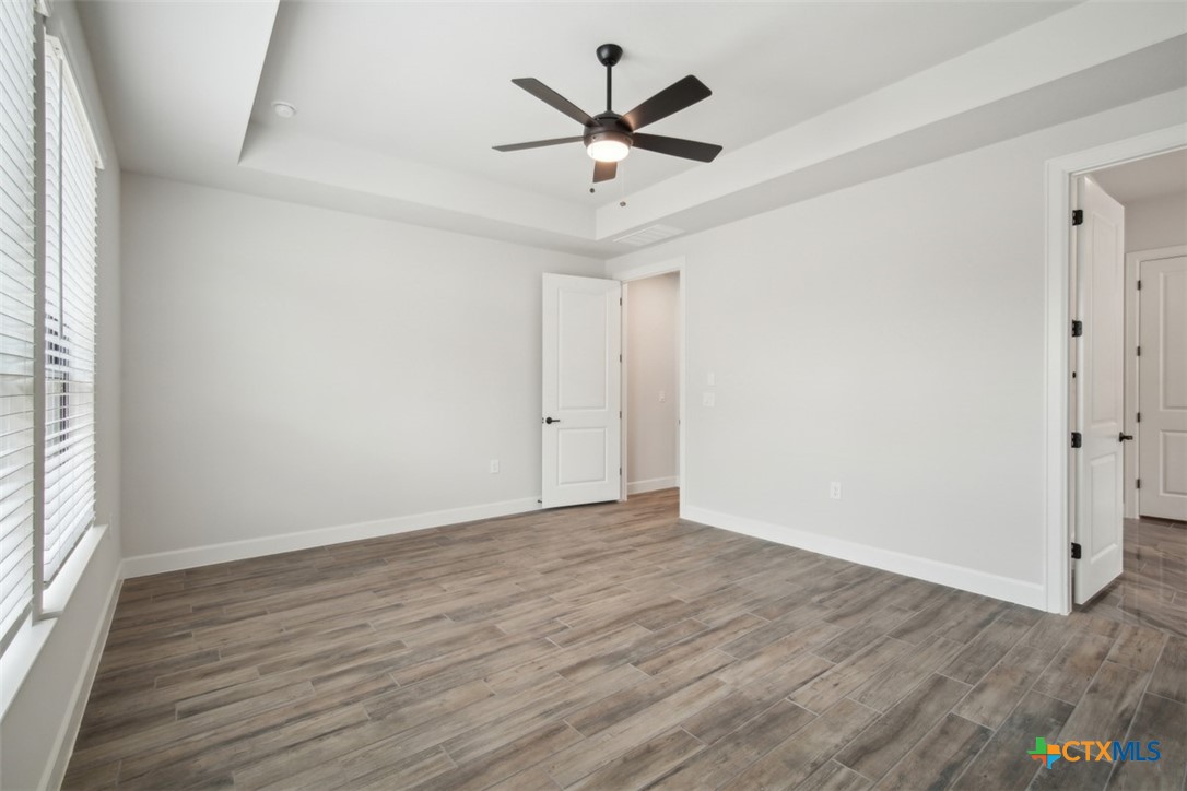 1532 Dancing Oak Lane Property Photo 6