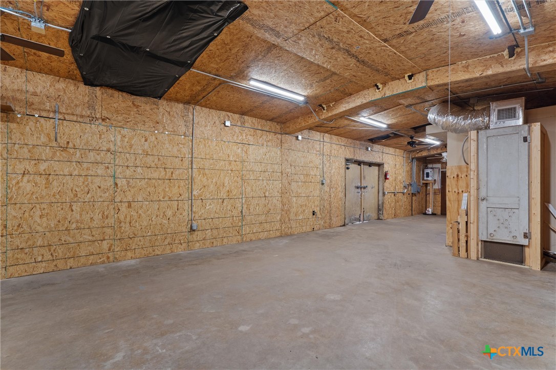 1916 W Cameron Avenue Property Photo 18