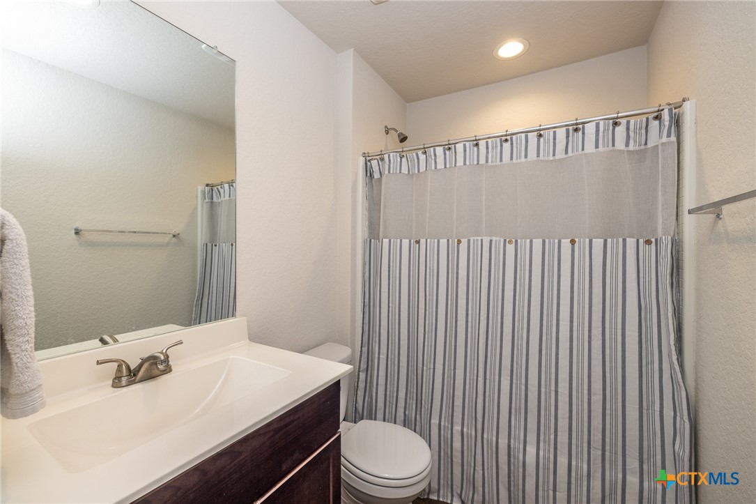 860 Margay Loop Property Photo 25