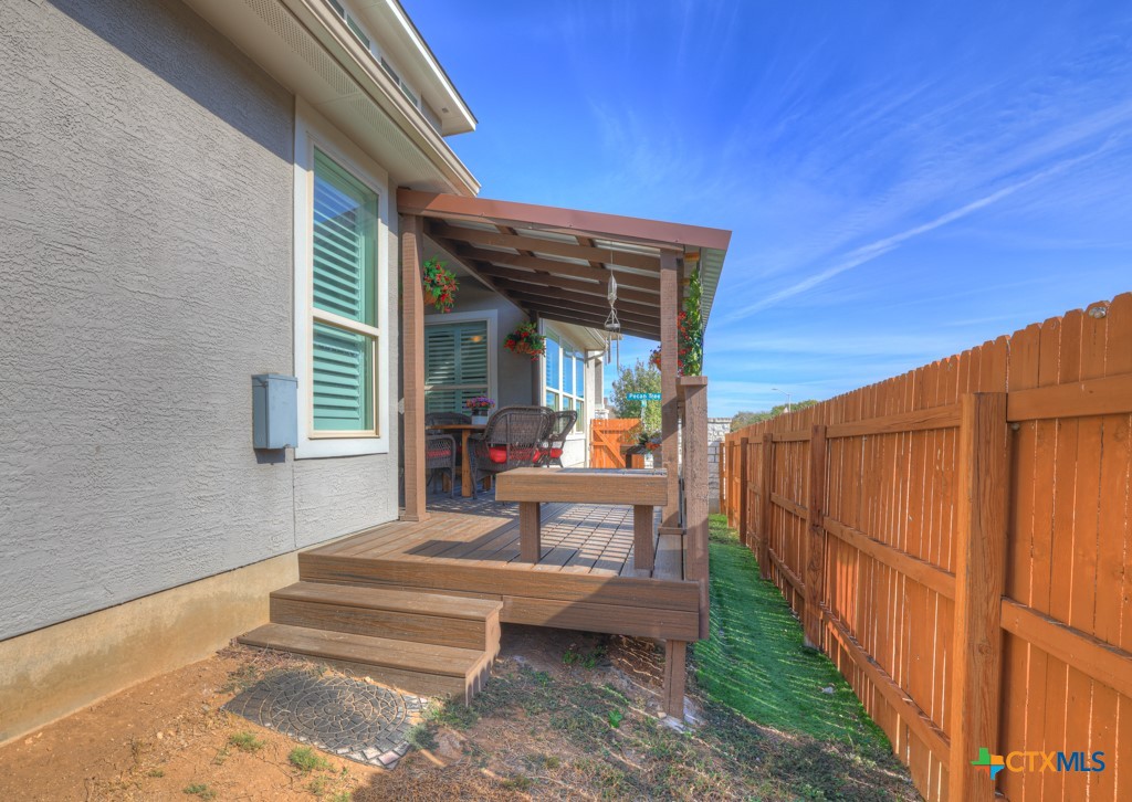 2244 Pecan Tree Property Photo 35