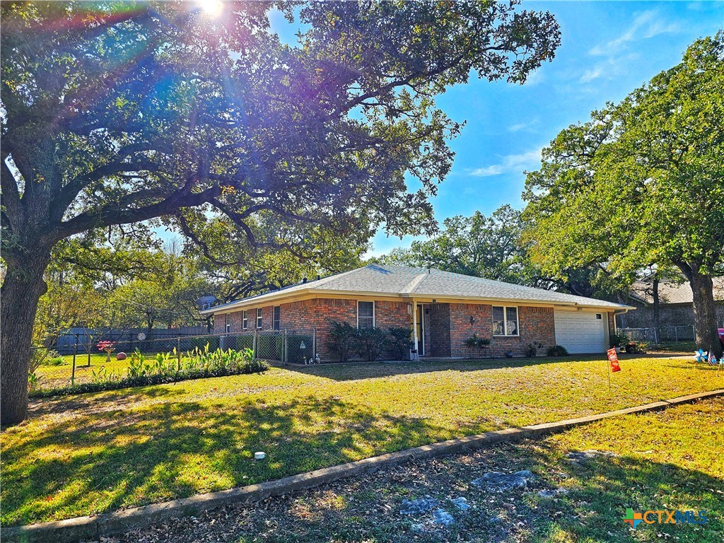 120 Gateway Circle Property Photo 2