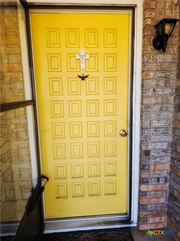 120 Gateway Circle Property Photo 5