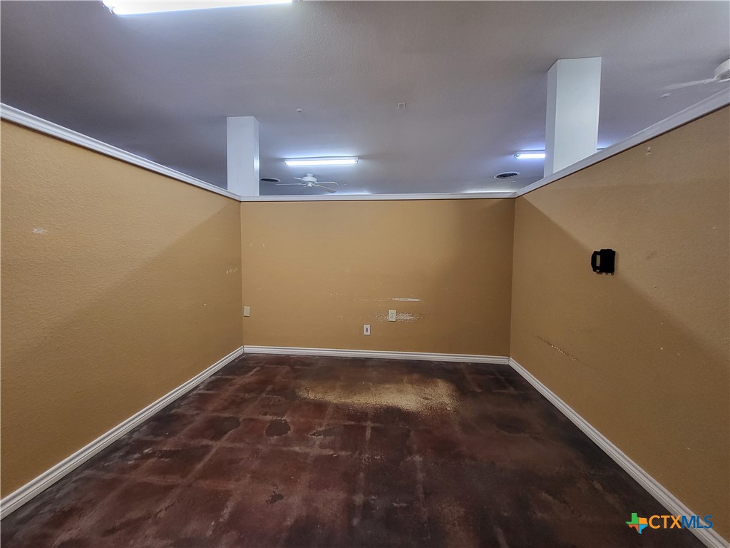 333 Indian Trail Property Photo 21