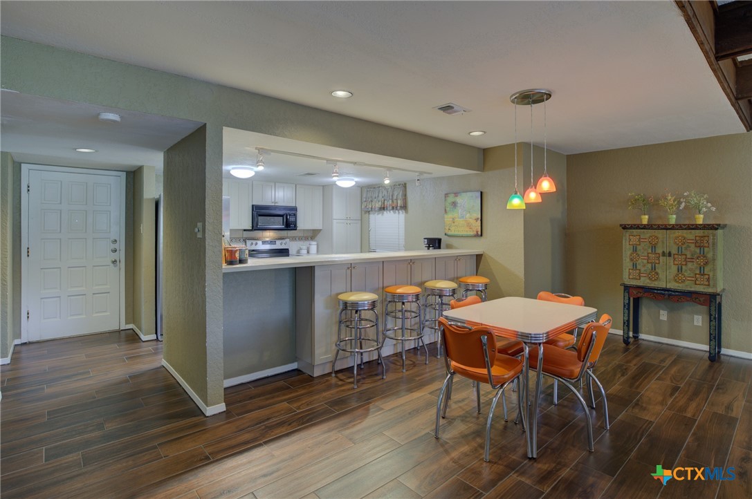 211 T Bar M Drive Property Photo 3