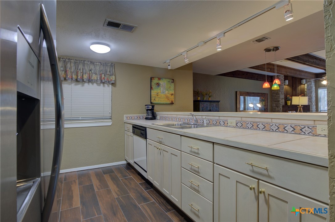 211 T Bar M Drive Property Photo 14