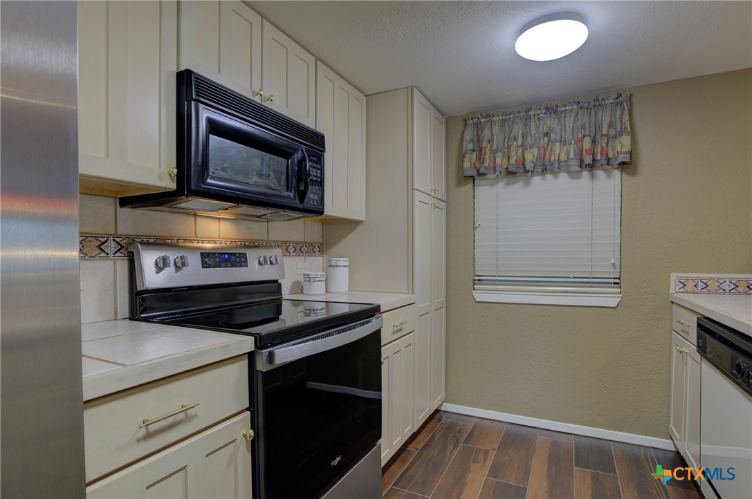 211 T Bar M Drive Property Photo 15