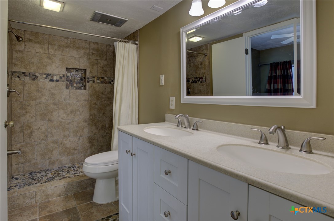 211 T Bar M Drive Property Photo 28