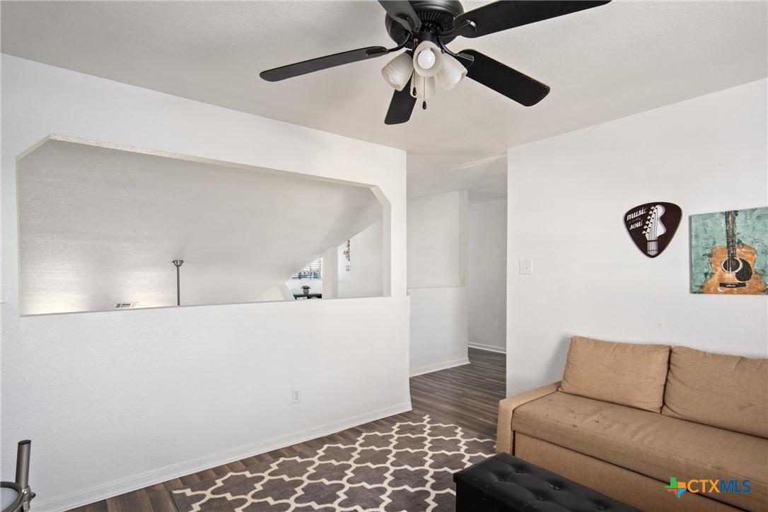5607 Schorn Drive Property Photo 21