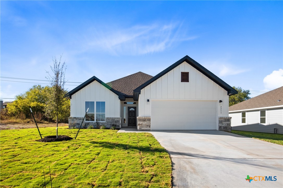 3211 Llano Alto Circle Property Photo 1