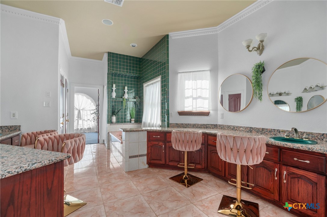 968 Tate Road Property Photo 14