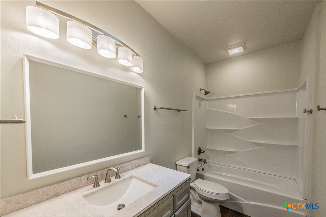100 Jackman Street 109 Property Photo 20