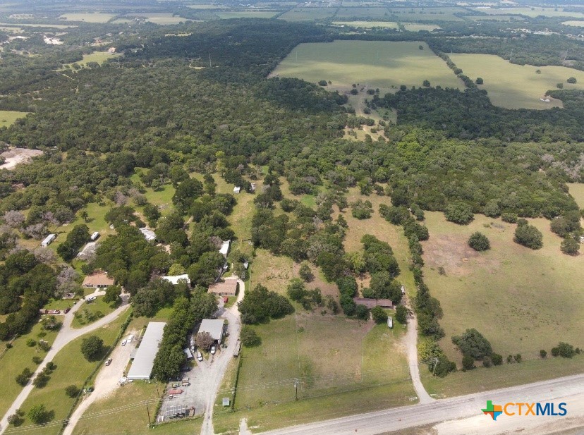 4980 W Us Highway 190 Property Photo