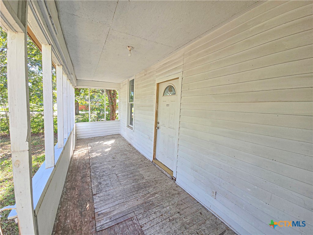 2816 Avenue G Property Photo 5