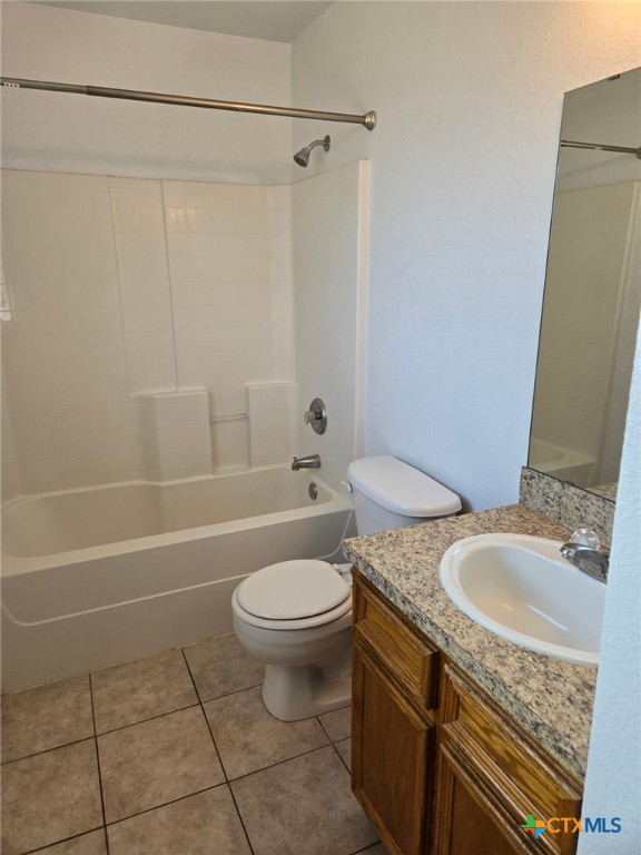 506 Primrose Drive B Property Photo 5