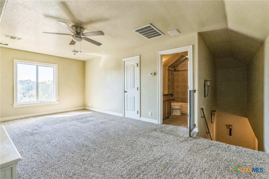 715 Deer Run Way Property Photo 15