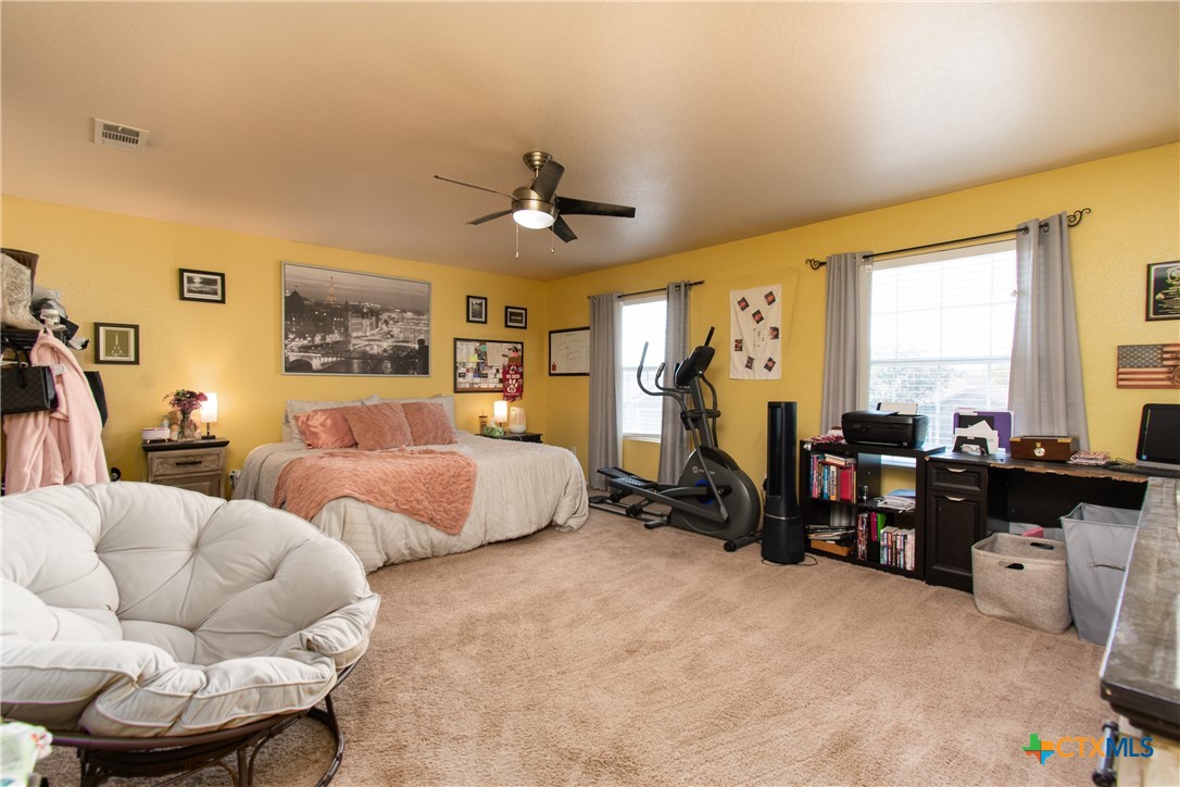 2109 Madison Court Property Photo 18