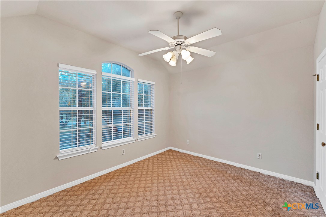 5 Quiver Court Property Photo 7