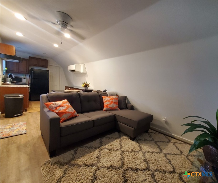 404 S 13th Street Property Photo 13
