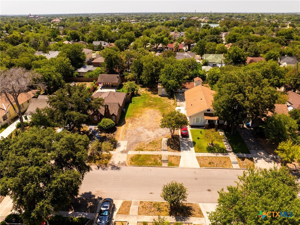 2028 W Huisache Avenue Property Photo 7