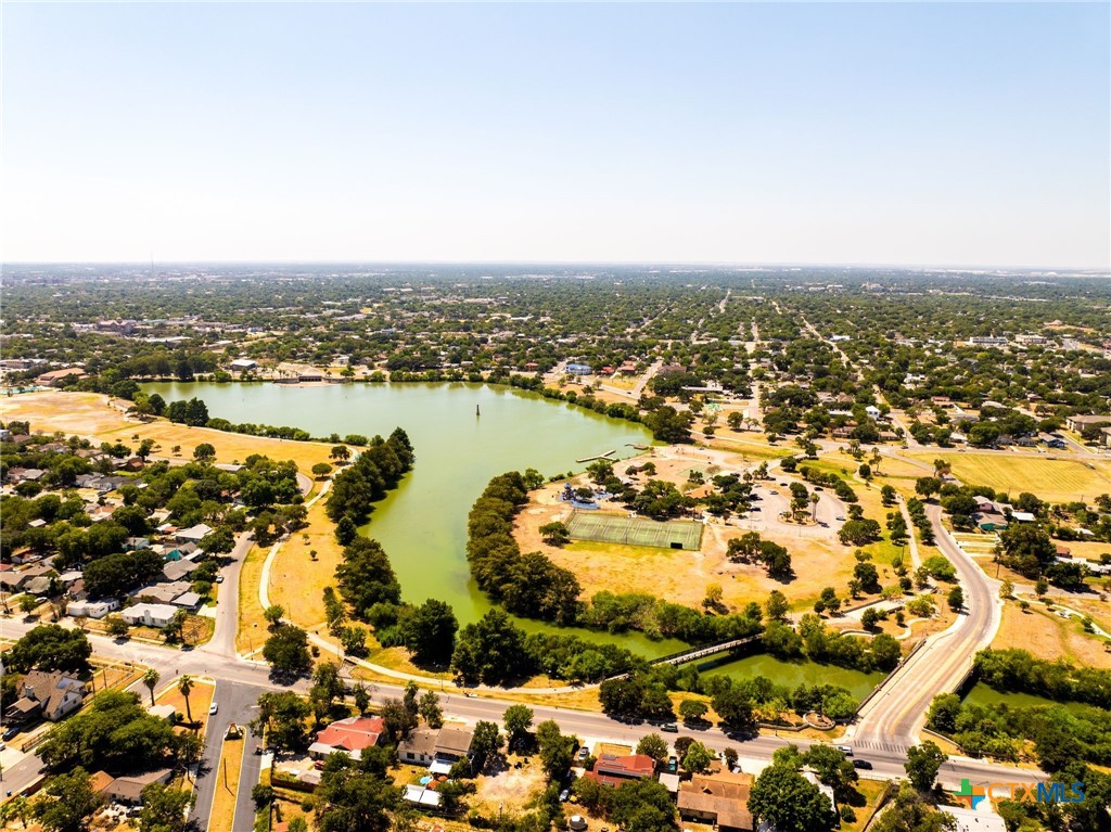2028 W Huisache Avenue Property Photo 12