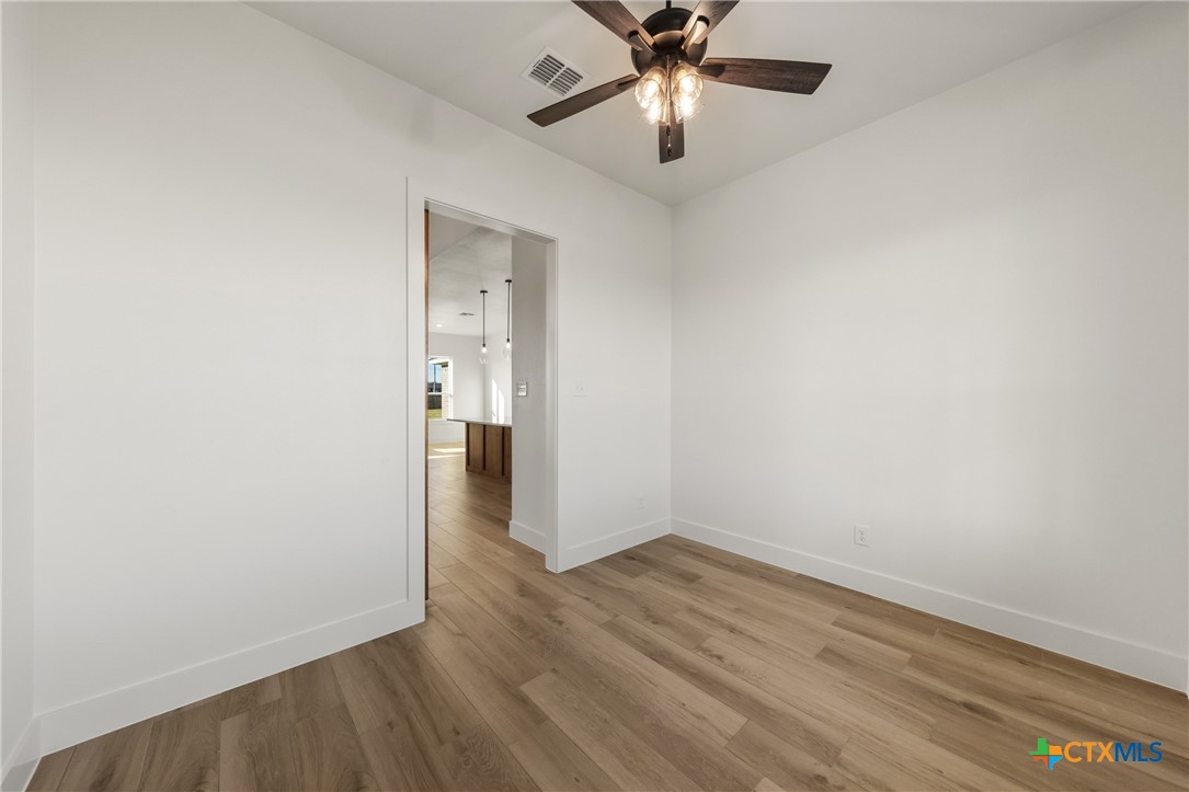 5218 Hollow Ranch Drive Property Photo 17