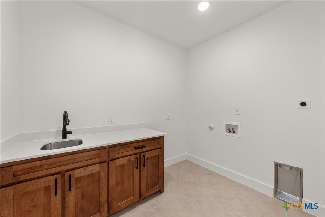 5218 Hollow Ranch Drive Property Photo 33