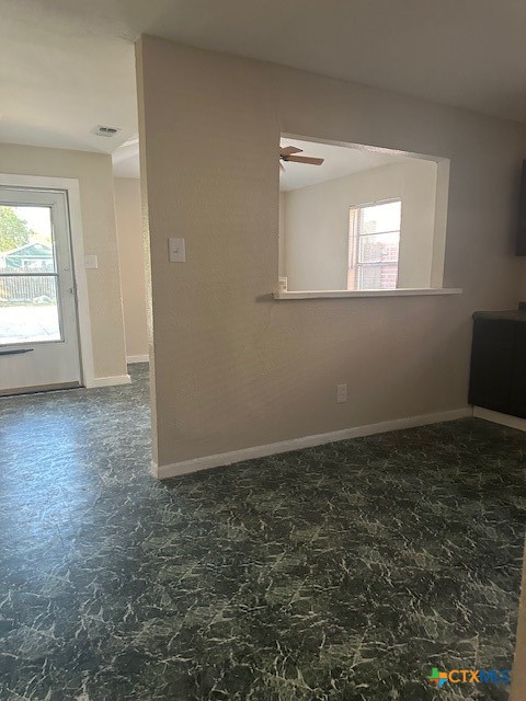 2811 Baker Street Property Photo 9