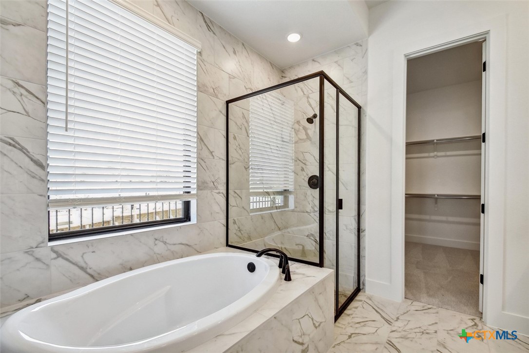 138 Kimble Creek Loop Property Photo 14