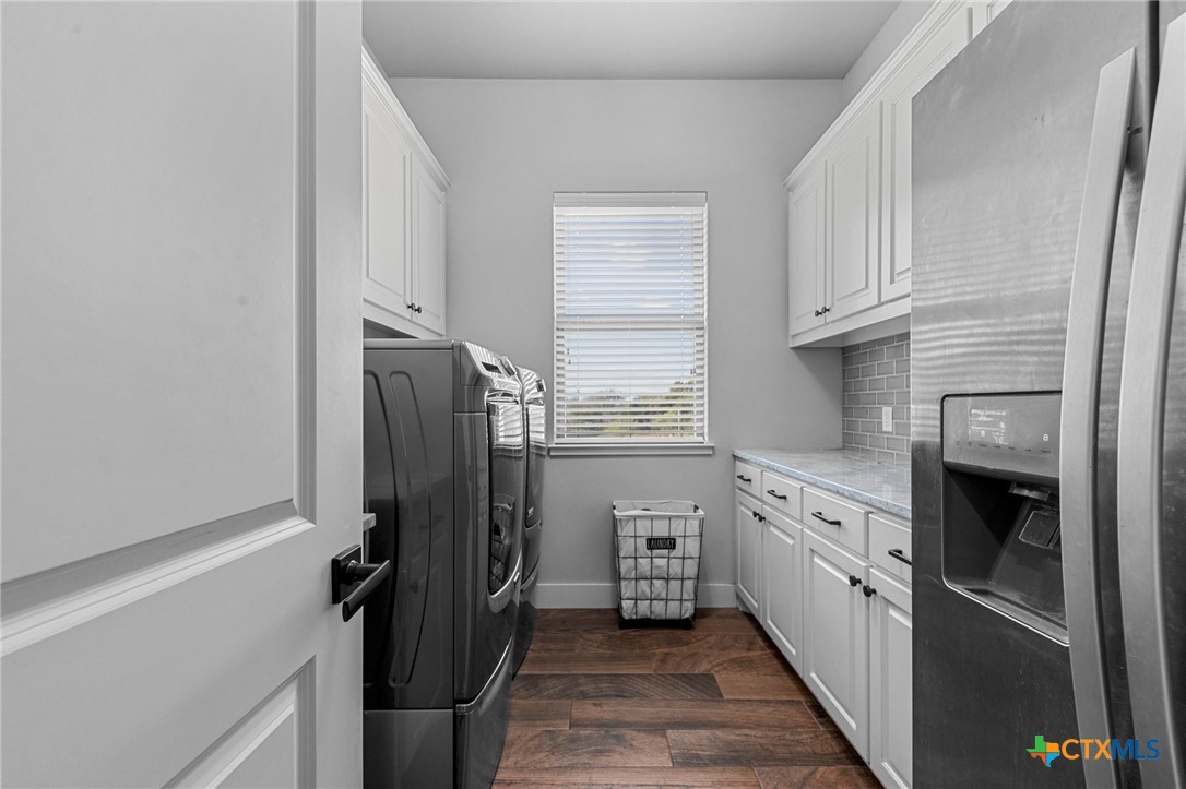 3004 Hester Way Property Photo 32