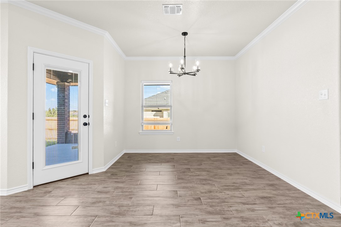 7807 Platinum Drive Property Photo 10