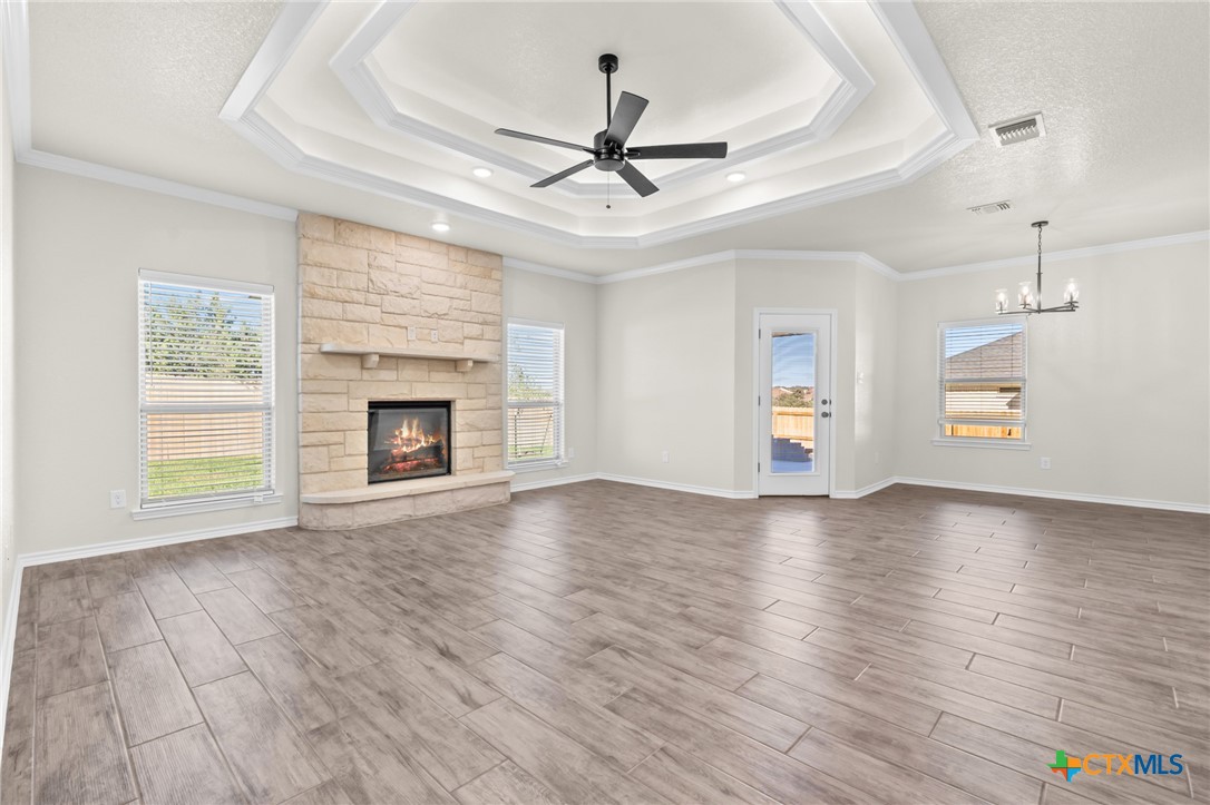 7807 Platinum Drive Property Photo 12