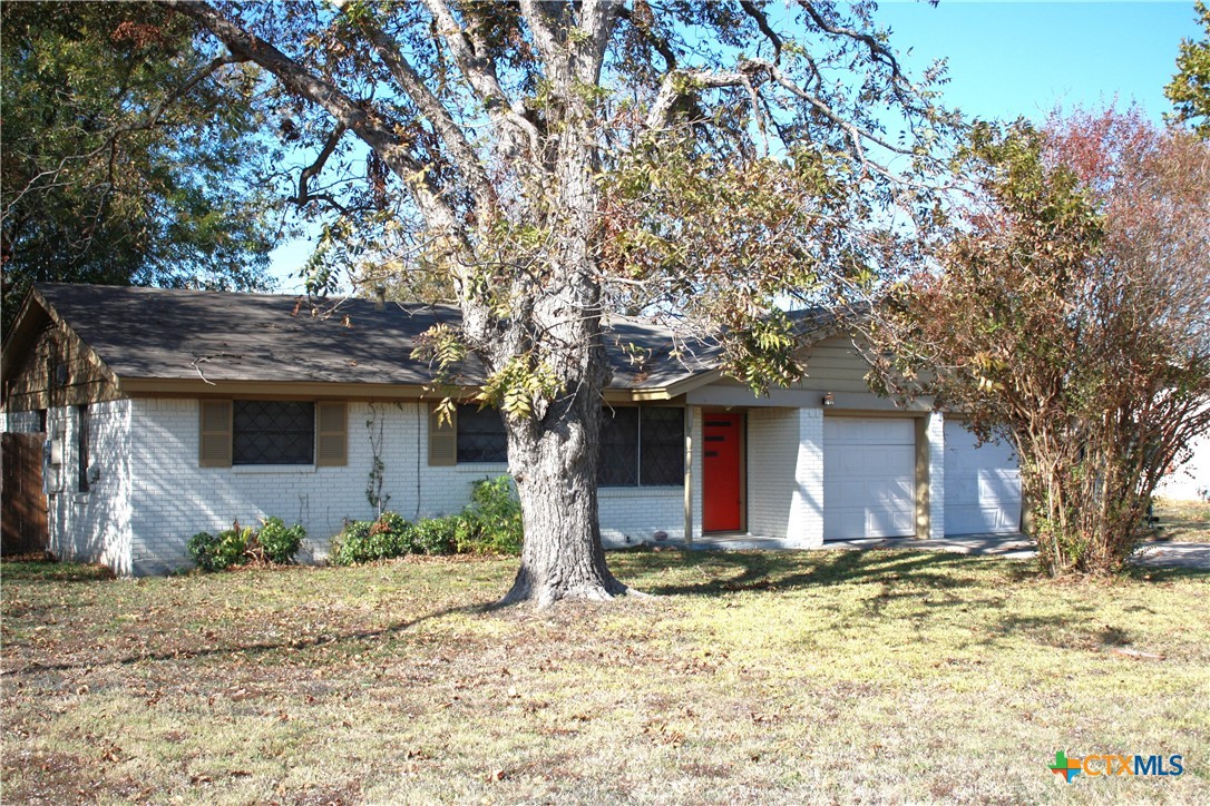 410 N Highway 95 Highway Property Photo 2