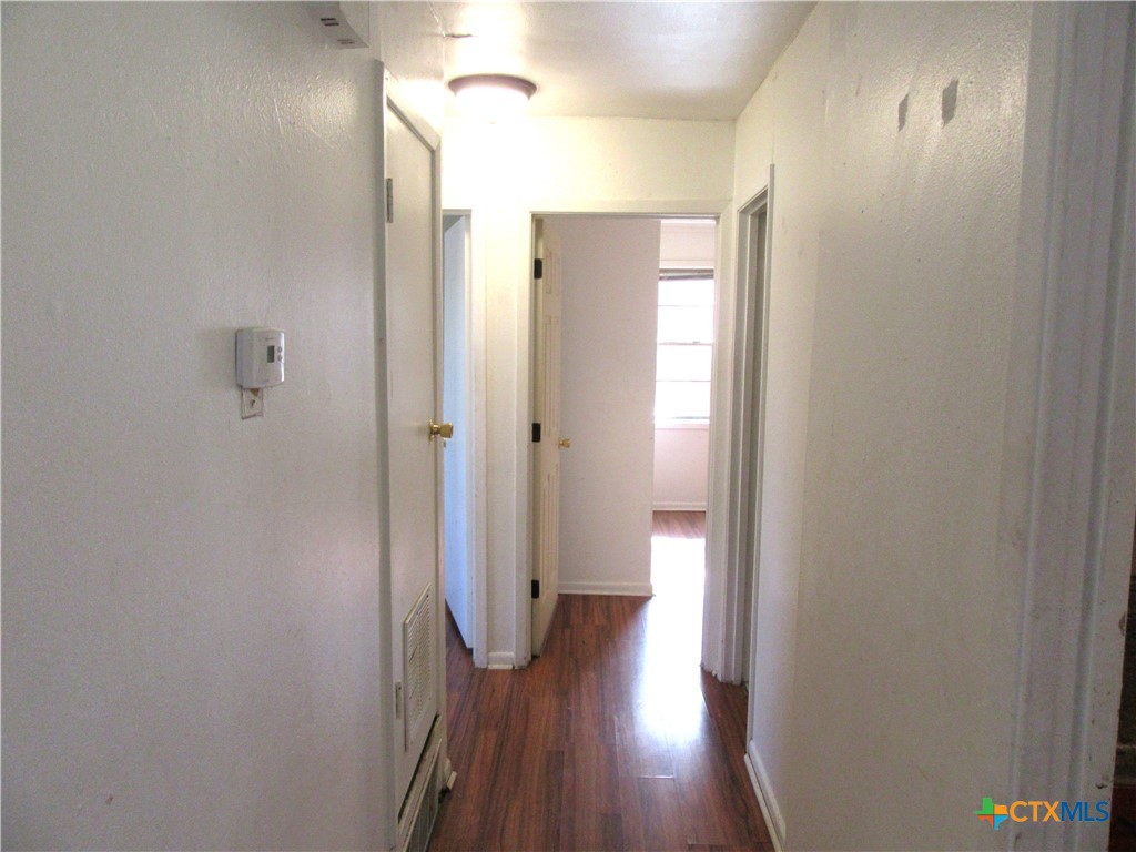 410 N Highway 95 Highway Property Photo 14