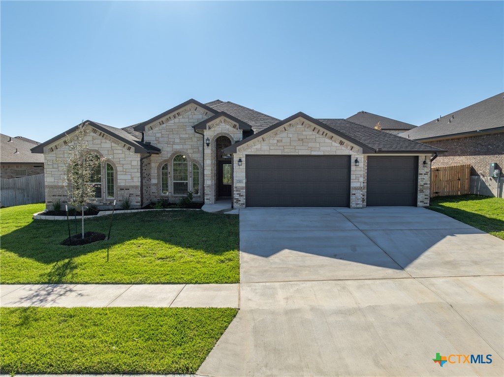 7703 Silicon Drive Property Photo 1