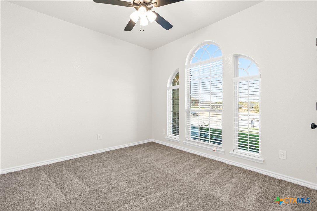 7703 Silicon Drive Property Photo 17