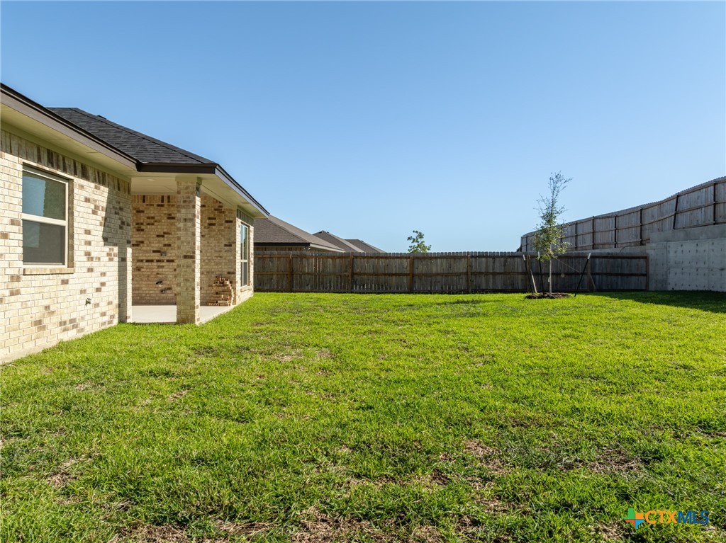 7703 Silicon Drive Property Photo 29