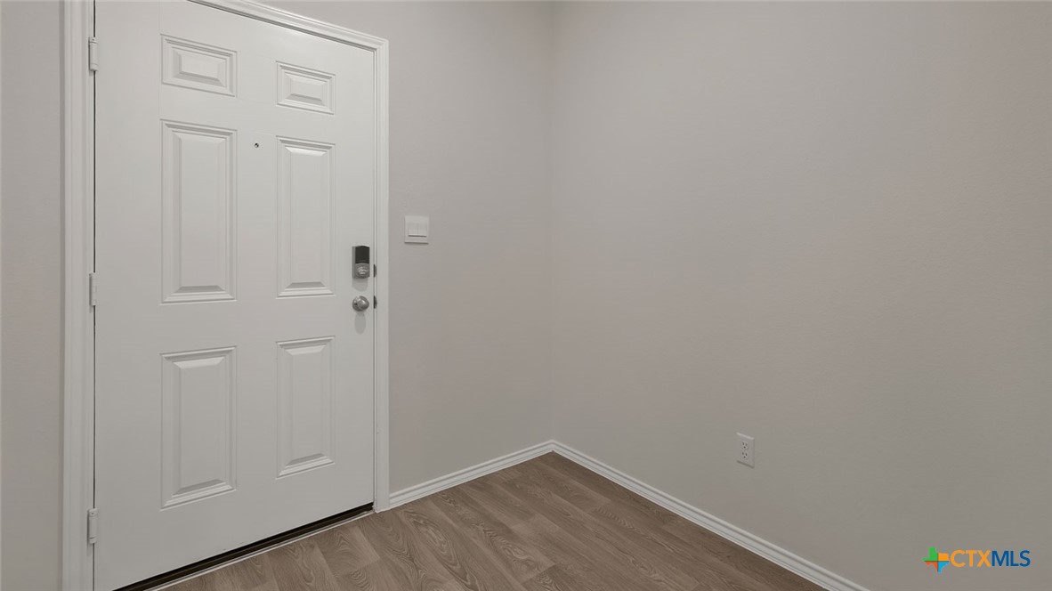 219 Jackson Street Property Photo 3