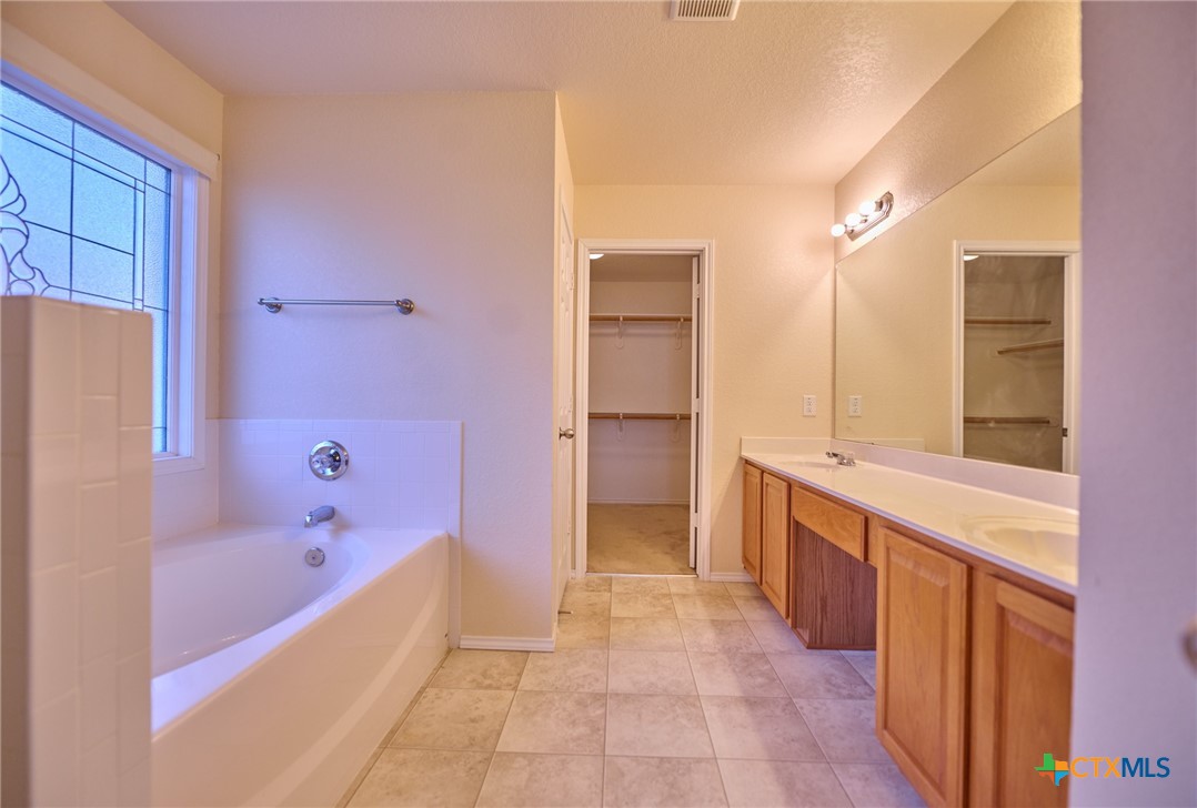408 Curtis Drive Property Photo 29