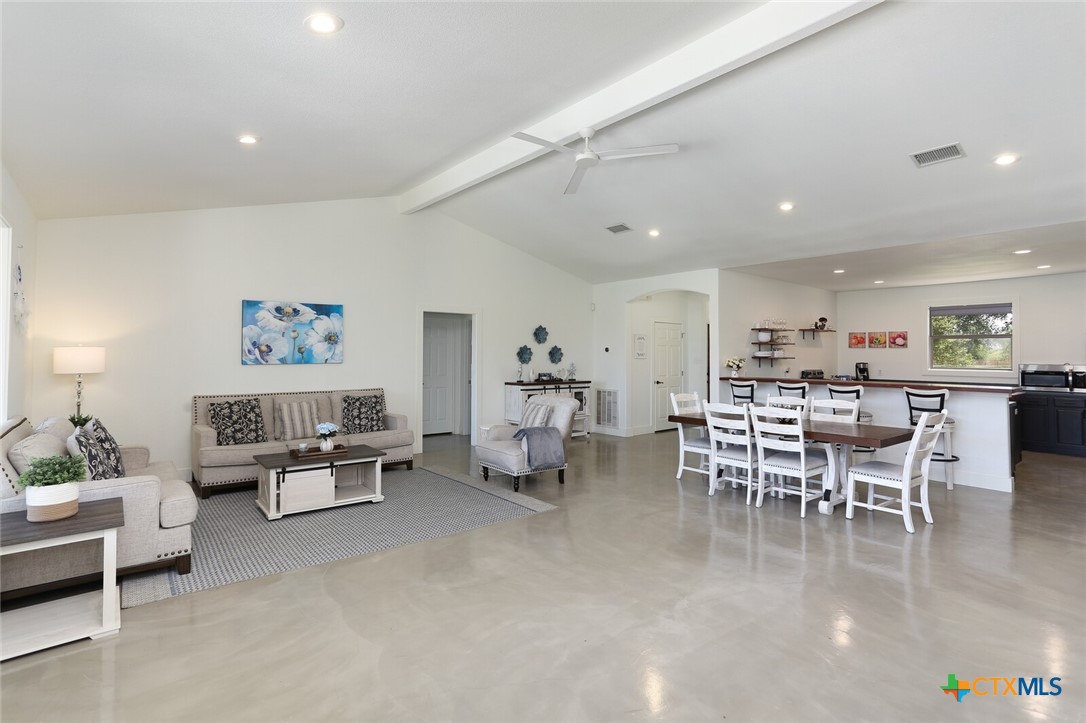 190 River Haven Road Property Photo 8